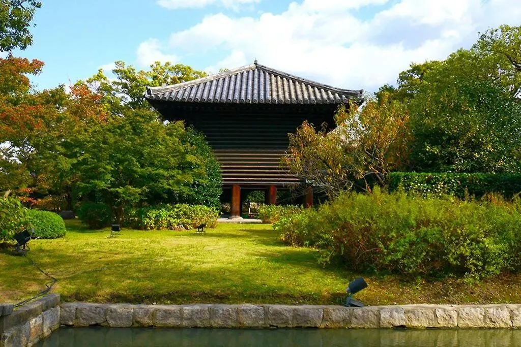 ゲストハウス至の宿 Shibainu-Themed Guesthouse Kyoto Chalet